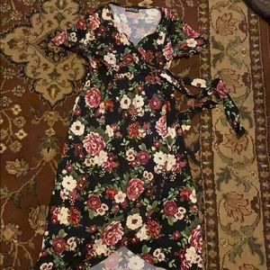Women’s Maternity Dress, Size M